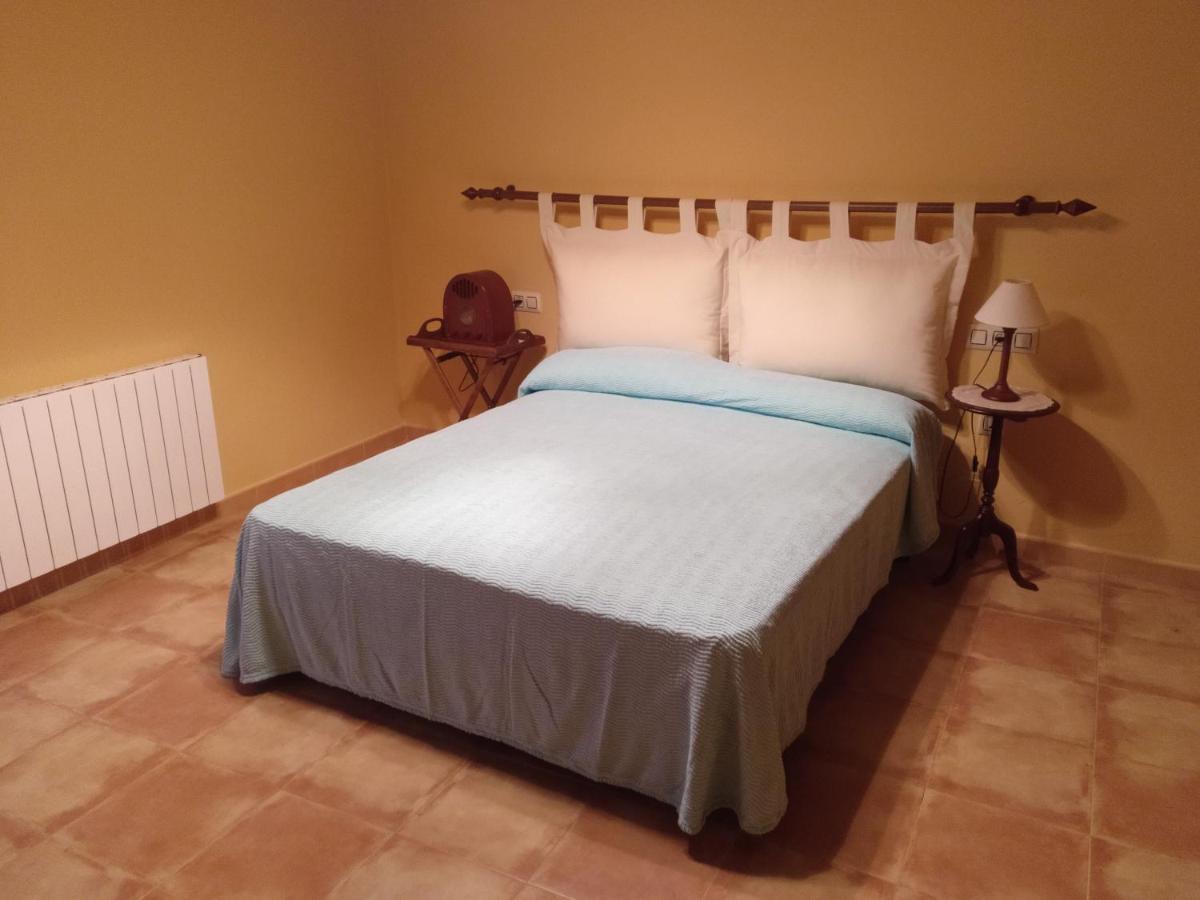Casa Rural Amador Villarroya de los Pinares 外观 照片