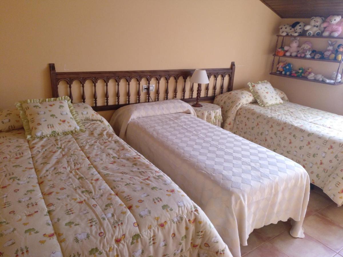 Casa Rural Amador Villarroya de los Pinares 外观 照片